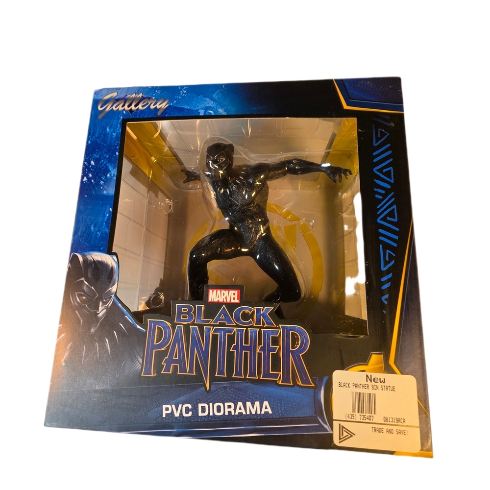 Marvel Black Panther PVC Diorama 9 Inch  - Black
